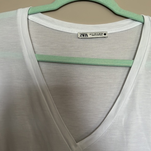 Zara tshirt - Picture 2 of 2